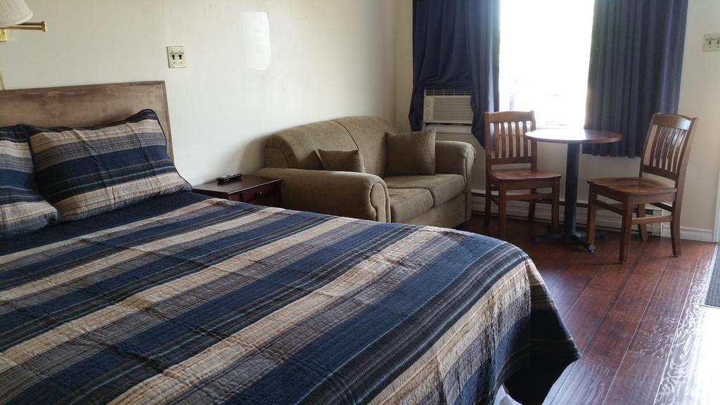 Tantramar Motel Sackville Extérieur photo