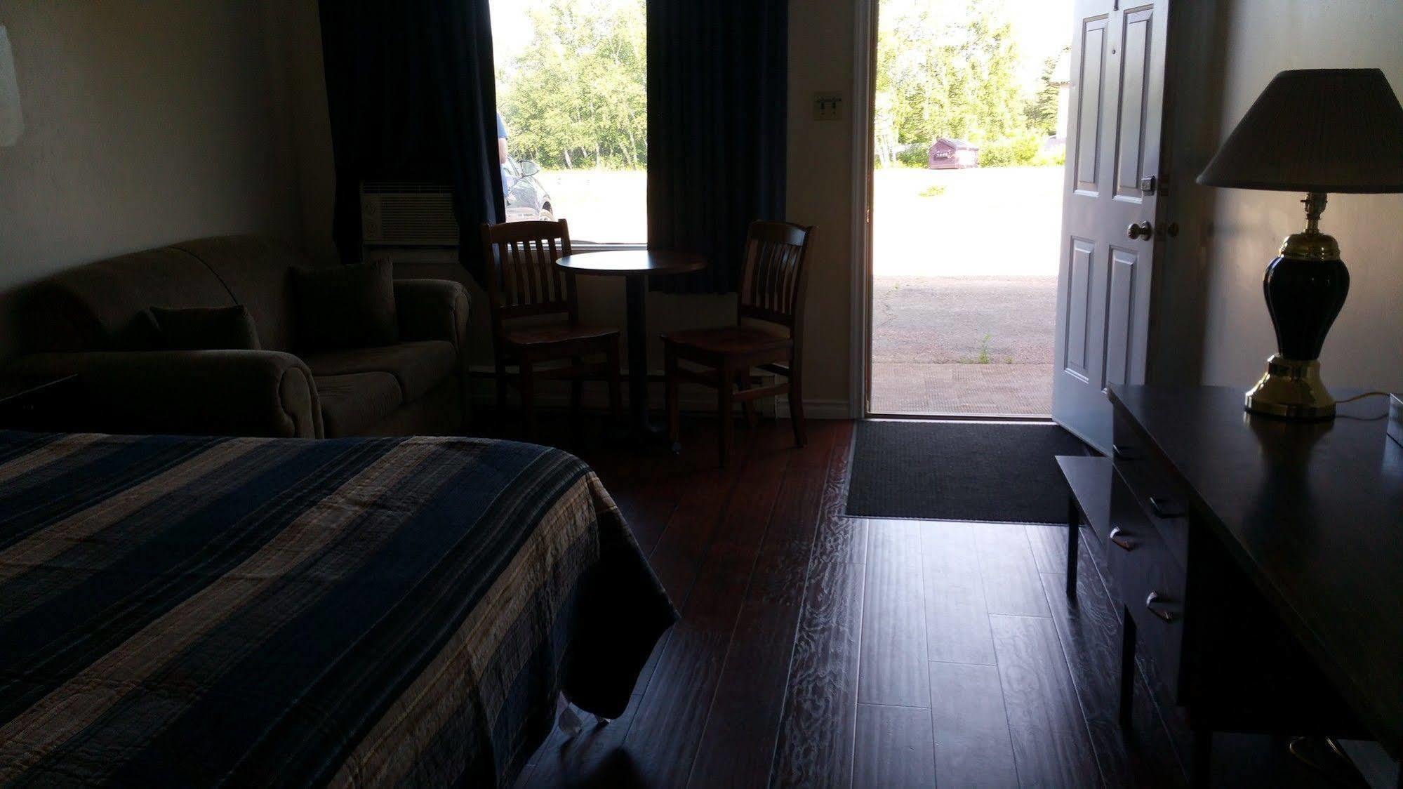Tantramar Motel Sackville Extérieur photo